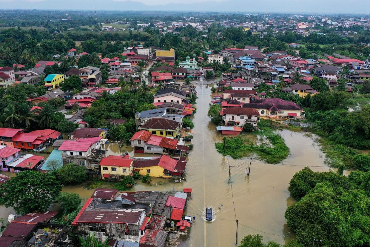 Despite yearly floods, residents near Sungai Golok remain on high alert
