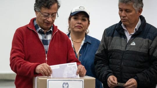 A crackdown on pollsters is clouding Colombia’s presidential race