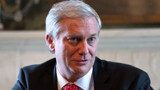 Scared Venezuelan migrants flee Chile and spark backlash