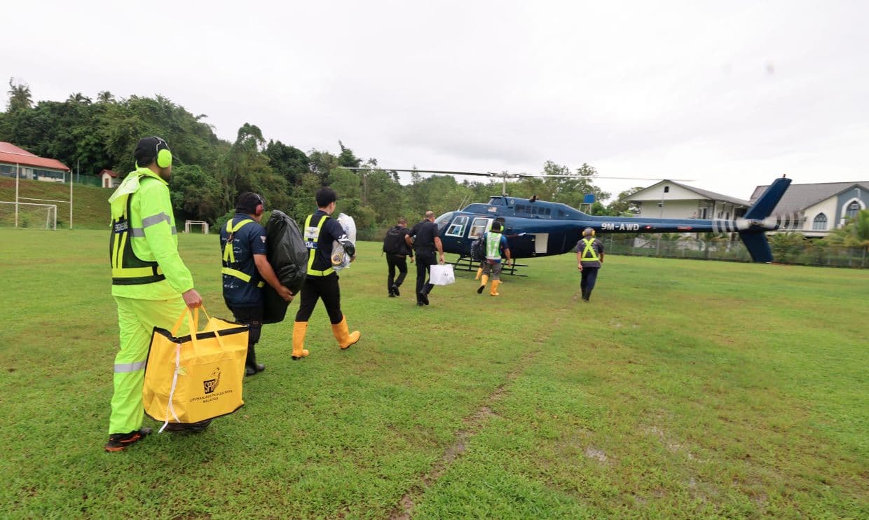 Sabah polls: Ballot boxes begin to arrive at counting centres
