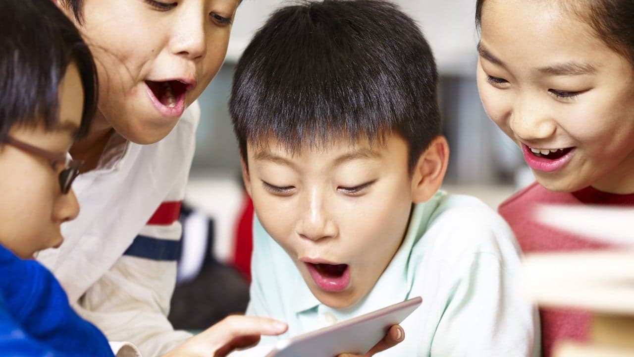 Singapore โsharentingโ: where does openness end and overexposure begin?