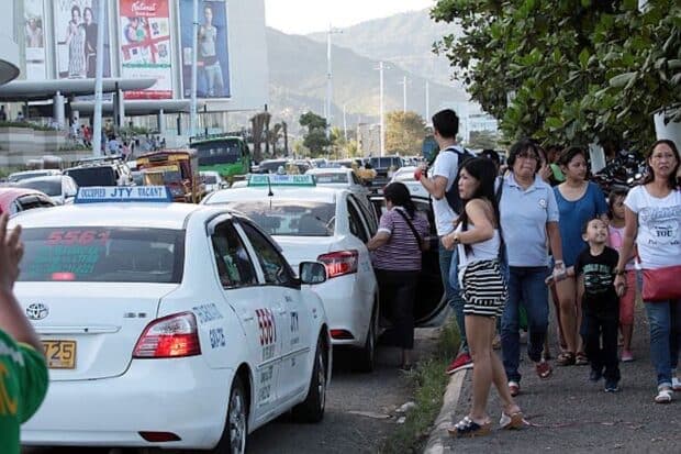 ‘Dirty, foul-smelling’ taxis in Metro Cebu draw council action