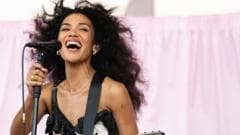 Singer Olivia Dean wins refunds for fans after criticising Ticketmaster