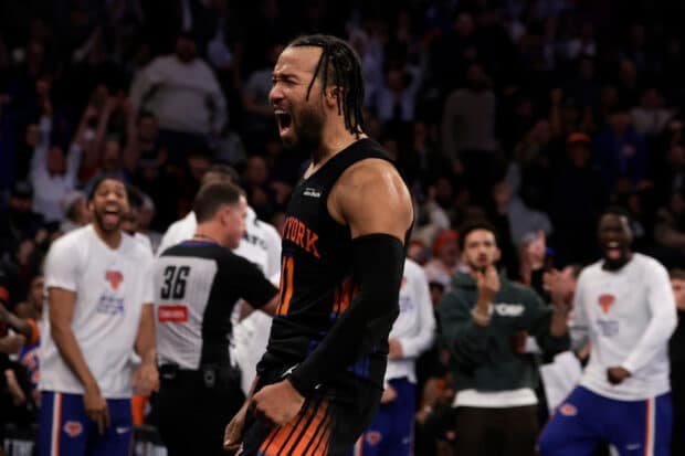 NBA: Knicks fend off Bucks to advance in NBA Cup