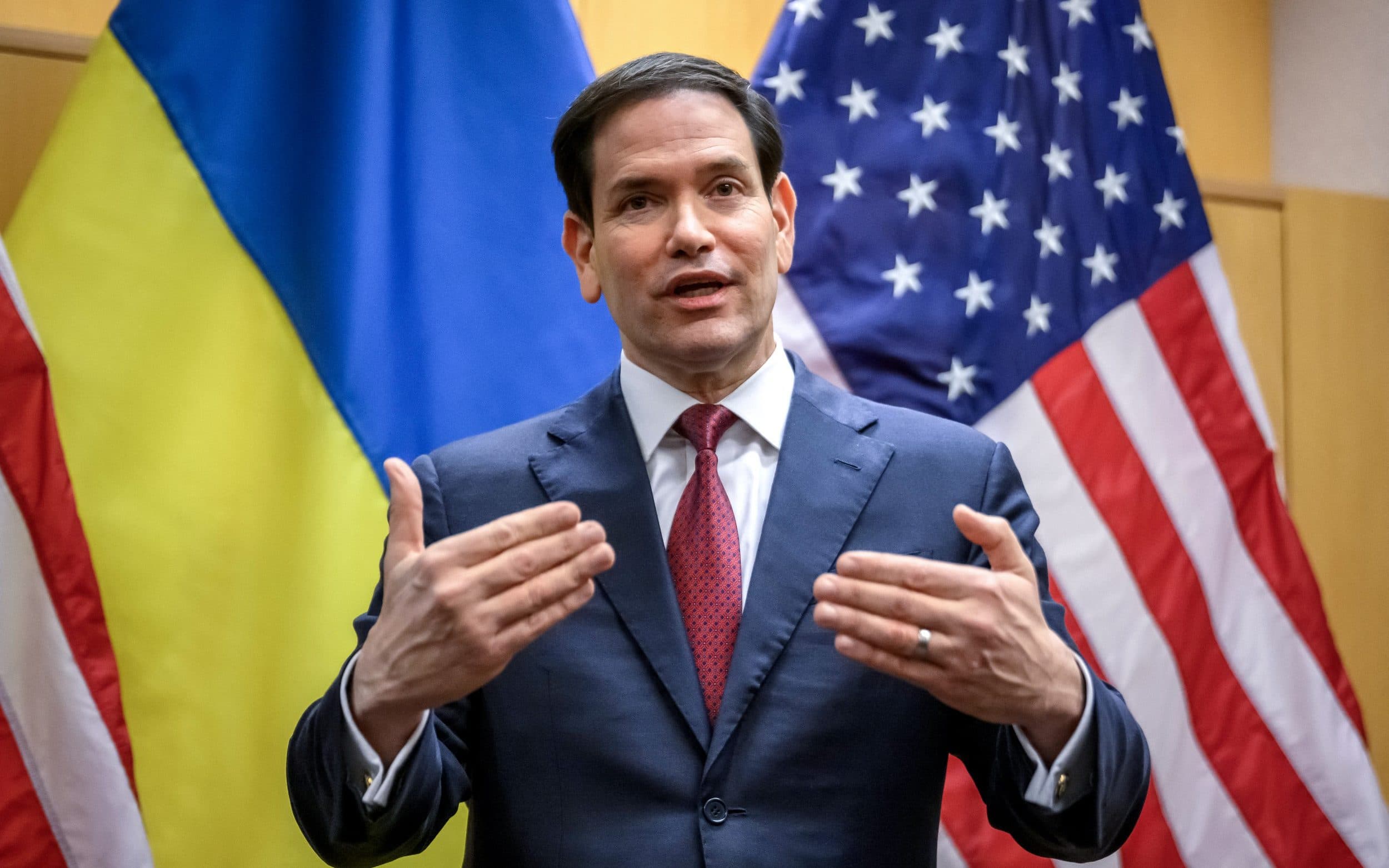 US โmaking changesโ to peace plan after crisis talks